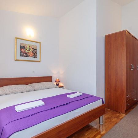 Apartment Tonka *Balcony & Partial Seaview! Krk Town Εξωτερικό φωτογραφία